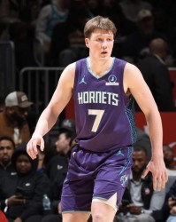 NBA新秀榜：克努佩尔继续榜首，弗拉格第二，哈珀升至第四